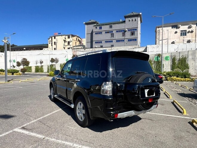 Mitsubishi Pajero 2007, 198,000 km - 3.0 l - Bakı