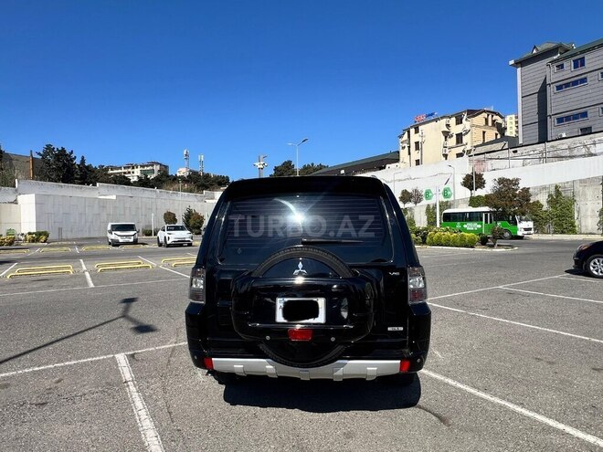 Mitsubishi Pajero 2007, 198,000 km - 3.0 l - Bakı