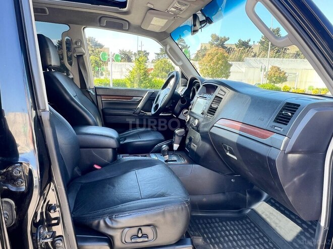 Mitsubishi Pajero 2007, 198,000 km - 3.0 l - Bakı