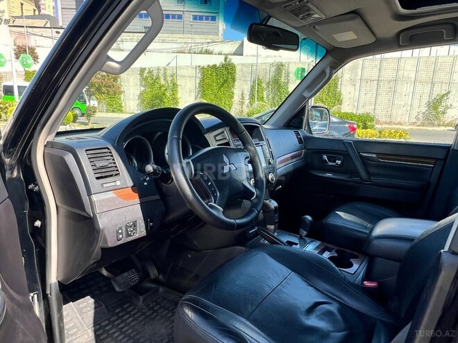Mitsubishi Pajero 2007, 198,000 km - 3.0 l - Bakı