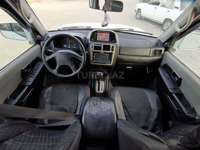 Mitsubishi Pajero io 1999, 275,000 km - 1.8 l - Bərdə