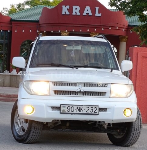Mitsubishi Pajero io 1999, 275,000 km - 1.8 l - Bərdə