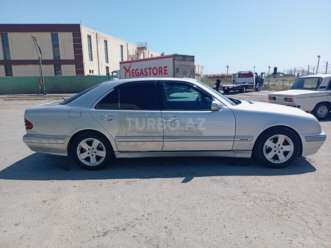 Mercedes E 220 d 2001, 558,000 km - 2.2 л - Bakı