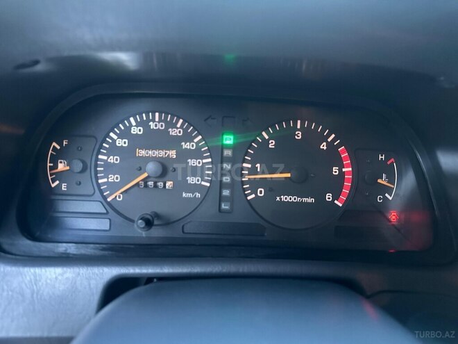 Toyota Land Cruiser Prado 2001, 300,000 km - 3.0 л - Bakı
