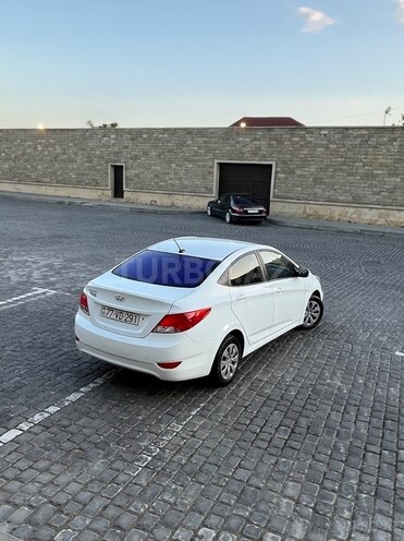 Hyundai Accent 2015, 980,126 km - 1.6 l - Bakı