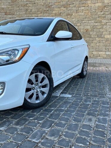 Hyundai Accent 2015, 980,126 km - 1.6 l - Bakı