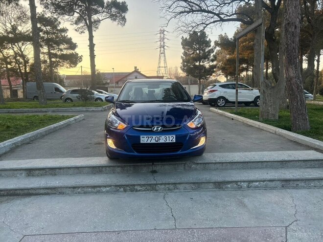 Hyundai Accent 2015, 26,000 km - 1.6 l - Bakı