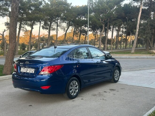 Hyundai Accent 2015, 26,000 km - 1.6 l - Bakı