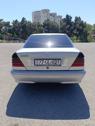 Mercedes C 240 1999, 235,000 km - 2.4 l - Bakı