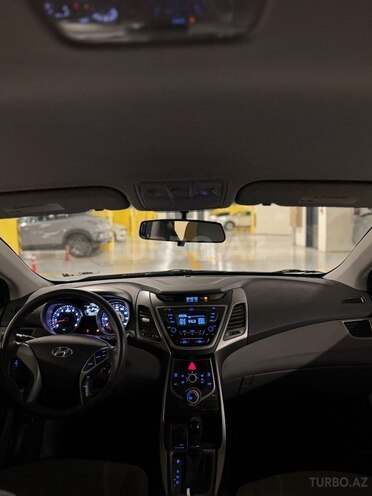 Hyundai Elantra 2015, 222,089 km - 1.8 л - Gəncə