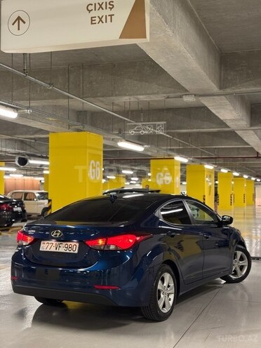Hyundai Elantra 2015, 222,089 km - 1.8 л - Gəncə