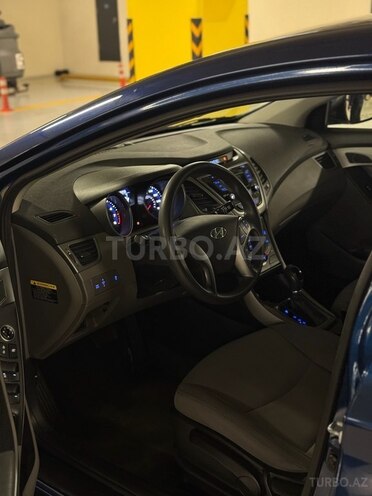 Hyundai Elantra 2015, 222,089 km - 1.8 л - Gəncə