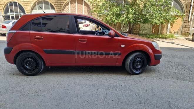 Kia Rio 2007, 285,000 km - 1.5 l - Gəncə