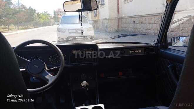 LADA (VAZ) 2107 2010, 27,000 km - 1.6 l - Yevlax