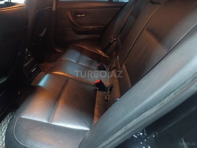 BMW 330 2006, 308,000 km - 3.0 l - Zaqatala