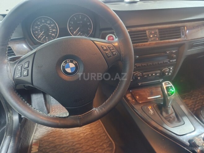 BMW 330 2006, 308,000 km - 3.0 l - Zaqatala