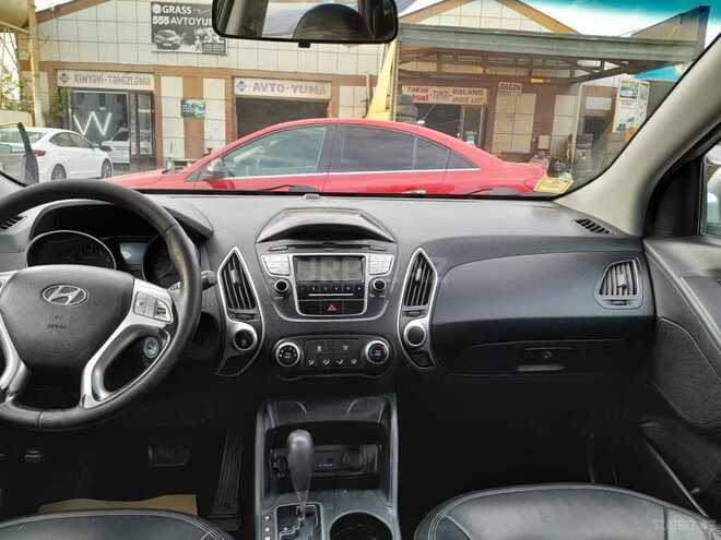 Hyundai ix35 2010, 200,000 km - 2.0 l - Bakı