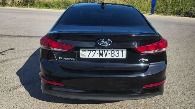 Hyundai Elantra 2017, 143,059 km - 2.0 л - Bakı