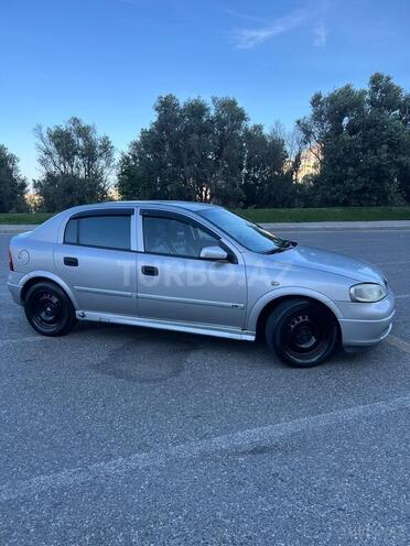 Opel Astra 2000, 425,000 km - 2.0 l - Bakı