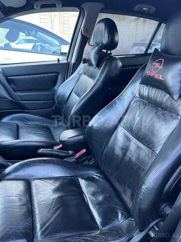 Opel Astra 2000, 425,000 km - 2.0 l - Bakı