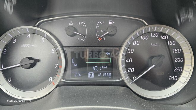 Nissan Tiida 2014, 120,000 km - 1.8 l - Bakı