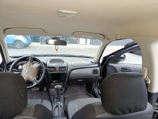 Nissan Sunny 2010, 204,000 km - 1.6 l - Naxçıvan