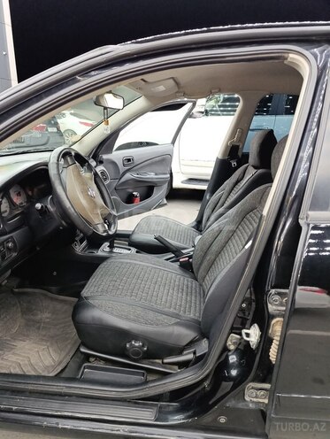 Nissan Sunny 2010, 204,000 km - 1.6 l - Naxçıvan