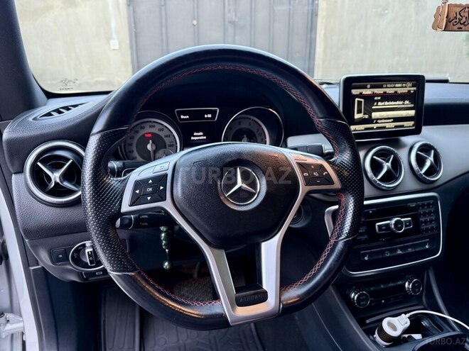 Mercedes CLA 250 4MATIC 2014, 156,000 km - 2.0 л - Bakı