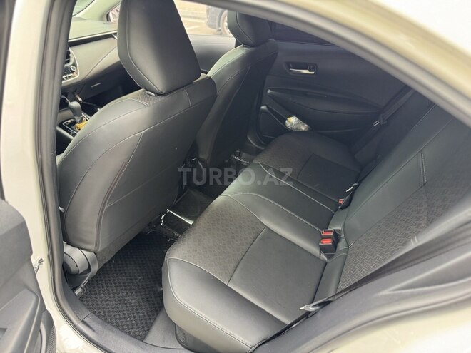 Toyota Corolla 2024, 20,000 km - 1.8 л - Bakı