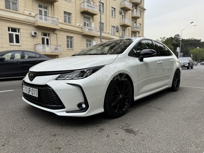 Toyota Corolla 2024, 20,000 km - 1.8 л - Bakı