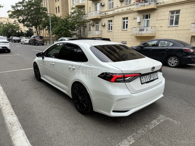 Toyota Corolla 2024, 20,000 km - 1.8 л - Bakı