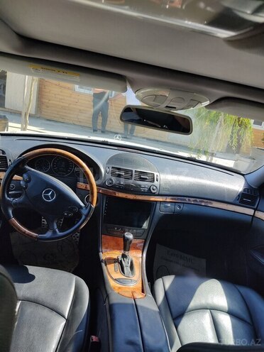 Mercedes E 230 2007, 245,000 km - 2.5 l - Sumqayıt