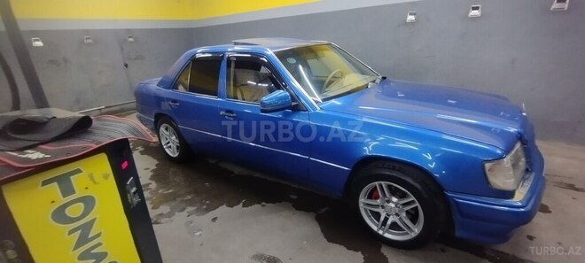 Mercedes E 200 d 1992, 354,679 km - 2.0 л - Gəncə