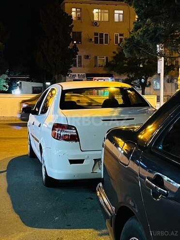 Iran Khodro Runna 2013, 427,300 km - 1.6 l - Bakı