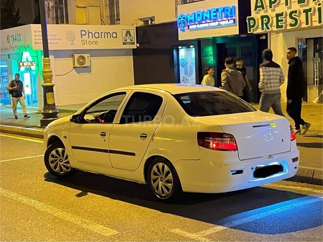 Iran Khodro Runna 2013, 427,300 km - 1.6 l - Bakı