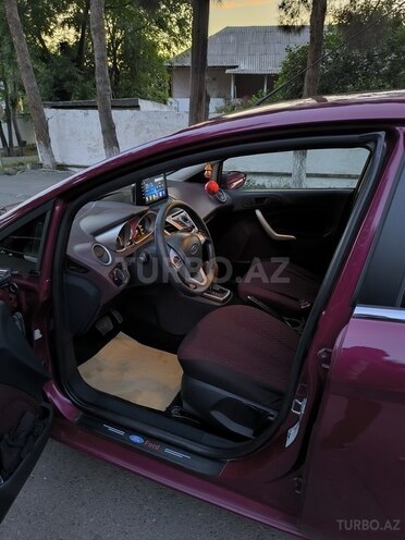 Ford Fiesta 2009, 135,481 km - 1.4 л - Zərdab
