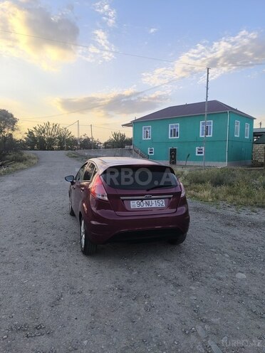 Ford Fiesta 2009, 135,481 km - 1.4 л - Zərdab