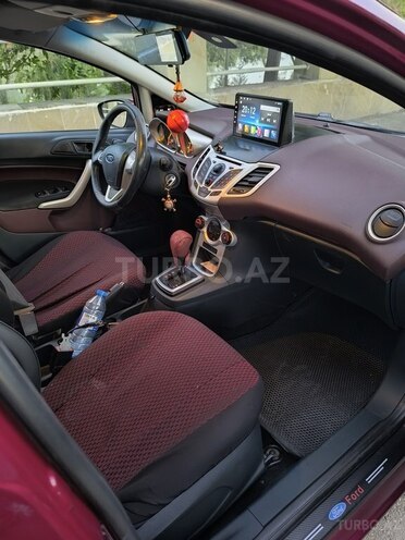 Ford Fiesta 2009, 135,481 km - 1.4 л - Zərdab