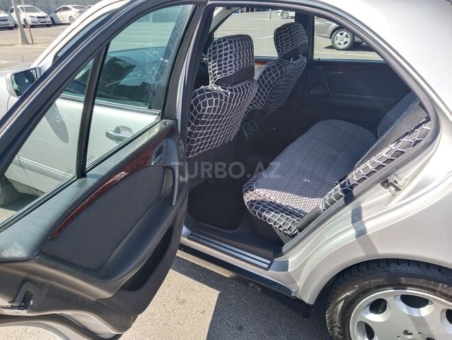 Mercedes E 240 1998, 347,000 km - 2.4 l - Bakı