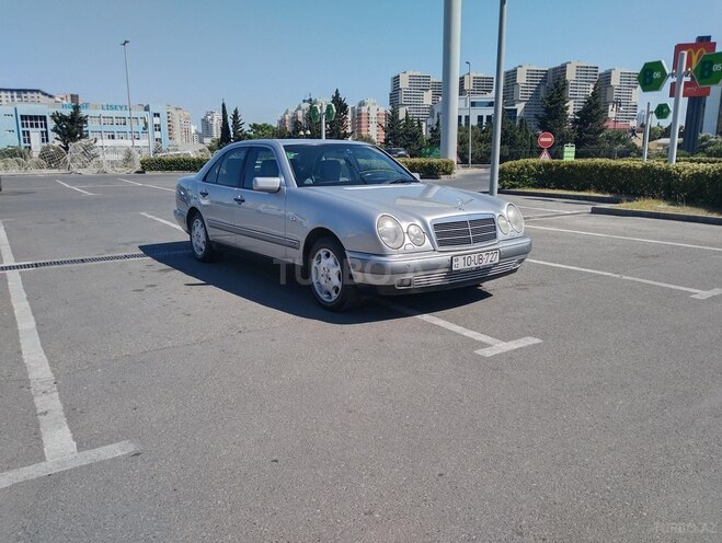 Mercedes E 240 1998, 347,000 km - 2.4 l - Bakı
