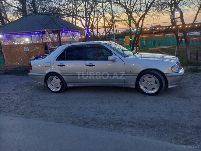 Mercedes C 180 1999, 300,630 km - 1.8 л - Bakı