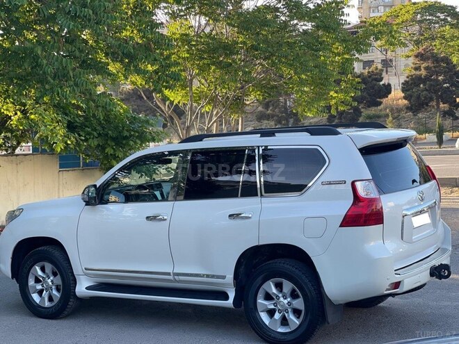 Toyota Land Cruiser Prado 2013, 131,000 km - 2.7 л - Bakı