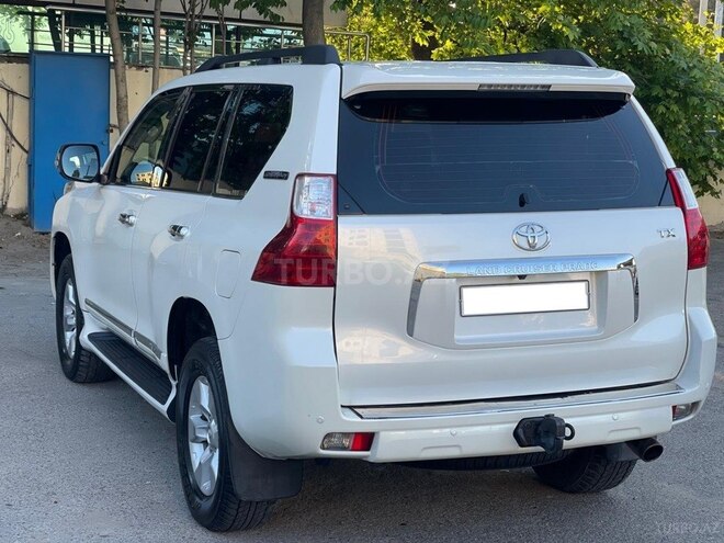 Toyota Land Cruiser Prado 2013, 131,000 km - 2.7 л - Bakı