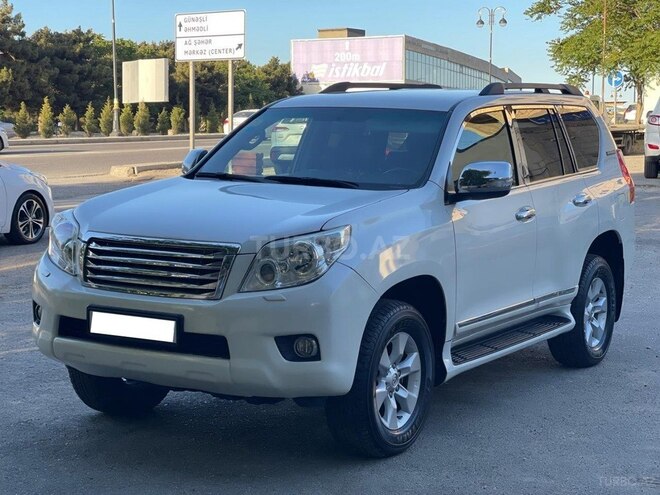 Toyota Land Cruiser Prado 2013, 131,000 km - 2.7 л - Bakı