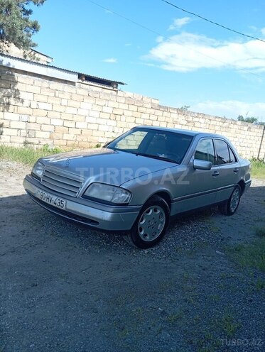Mercedes C 200 1996, 350,000 km - 2.0 l - Quba