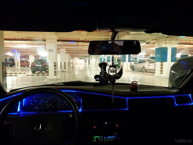 Mercedes 190 1989, 384,000 km - 2.0 l - Bakı
