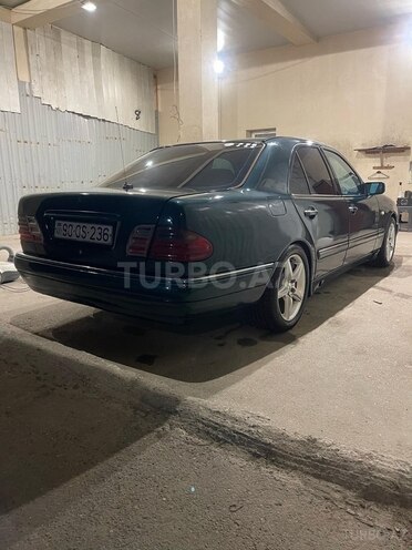 Mercedes E 230 1996, 500,000 km - 2.3 л - Bakı