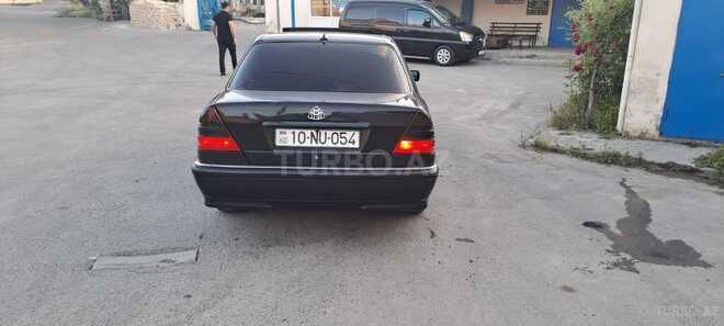 Mercedes C 220 d 2000, 420,036 km - 2.2 l - Bakı