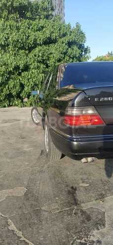 Mercedes E 280 1994, 396,000 km - 2.8 l - Bakı
