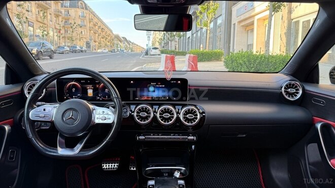 Mercedes CLA 200 2019, 90,000 km - 2.0 l - Bakı